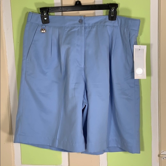 Liz golf shorts Clearance